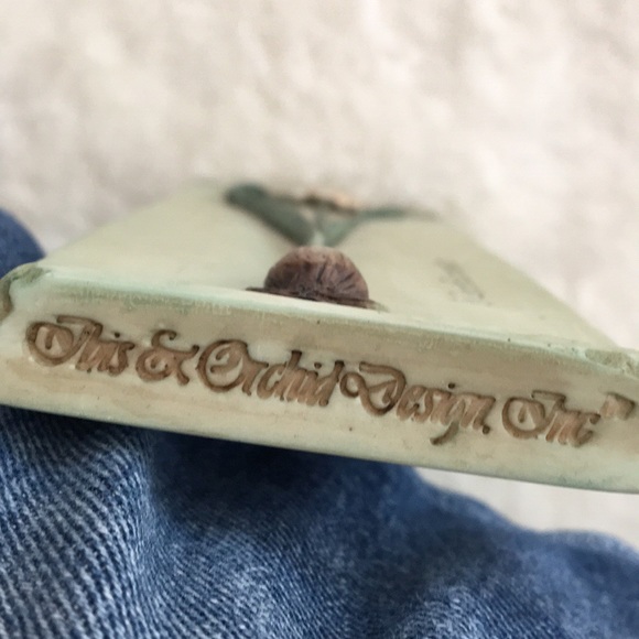 Ibis and Orchid Design resin wall plaque - Picture 3 of 4